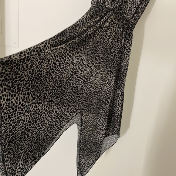 Black & grey Animal print assymetrical dress - Picture 3 of 5